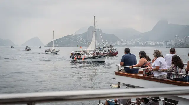 From Rio de Janeiro: Búzios Full-Day Boat Tour