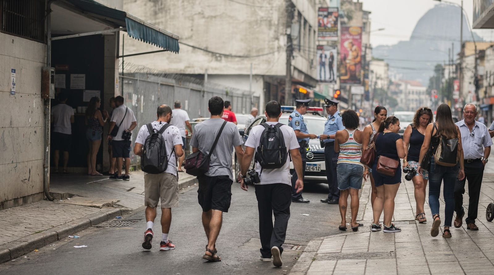 Rio de Janeiro safety guide — what actually happens, and how to avoid it